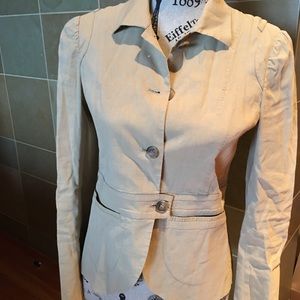 Theory tan blazer size 6.